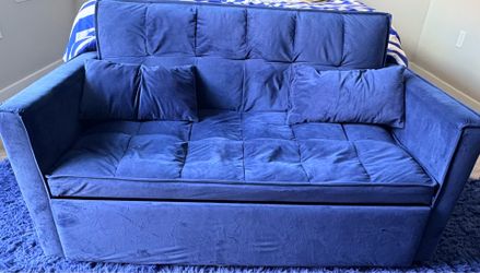 Pull-Out Couch