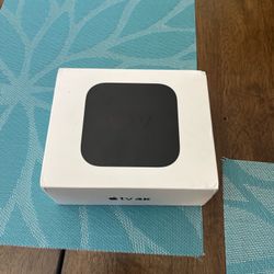 1080p - Apple TV 4th Generation HD Media Streamer A1625 64GB Fully Functional!