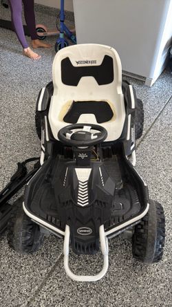 Wheeonbikes battery powered car