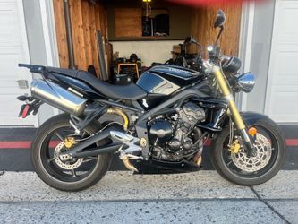 2010 Triumph Street Triple