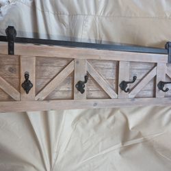 Farmhouse Wall Coat Hanger Rack 