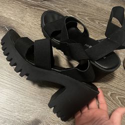 Chunky Heels (Black) 