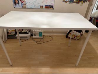 Large adjustable height table