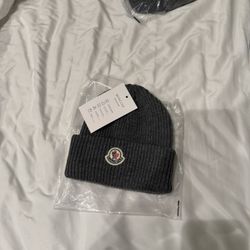 Moncler Beanie Brand new Dark Grey