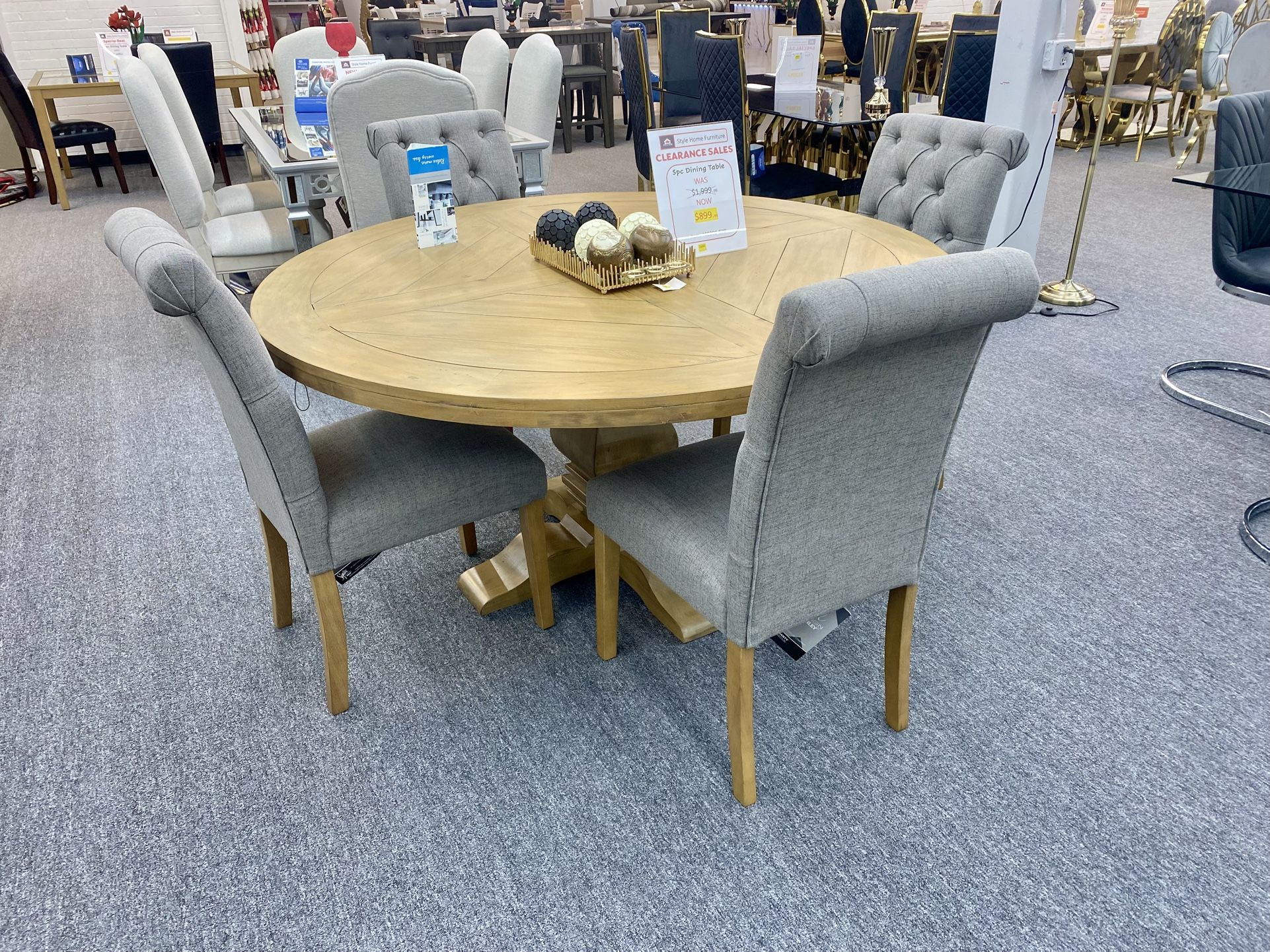 5pc Dinning Table Set $899