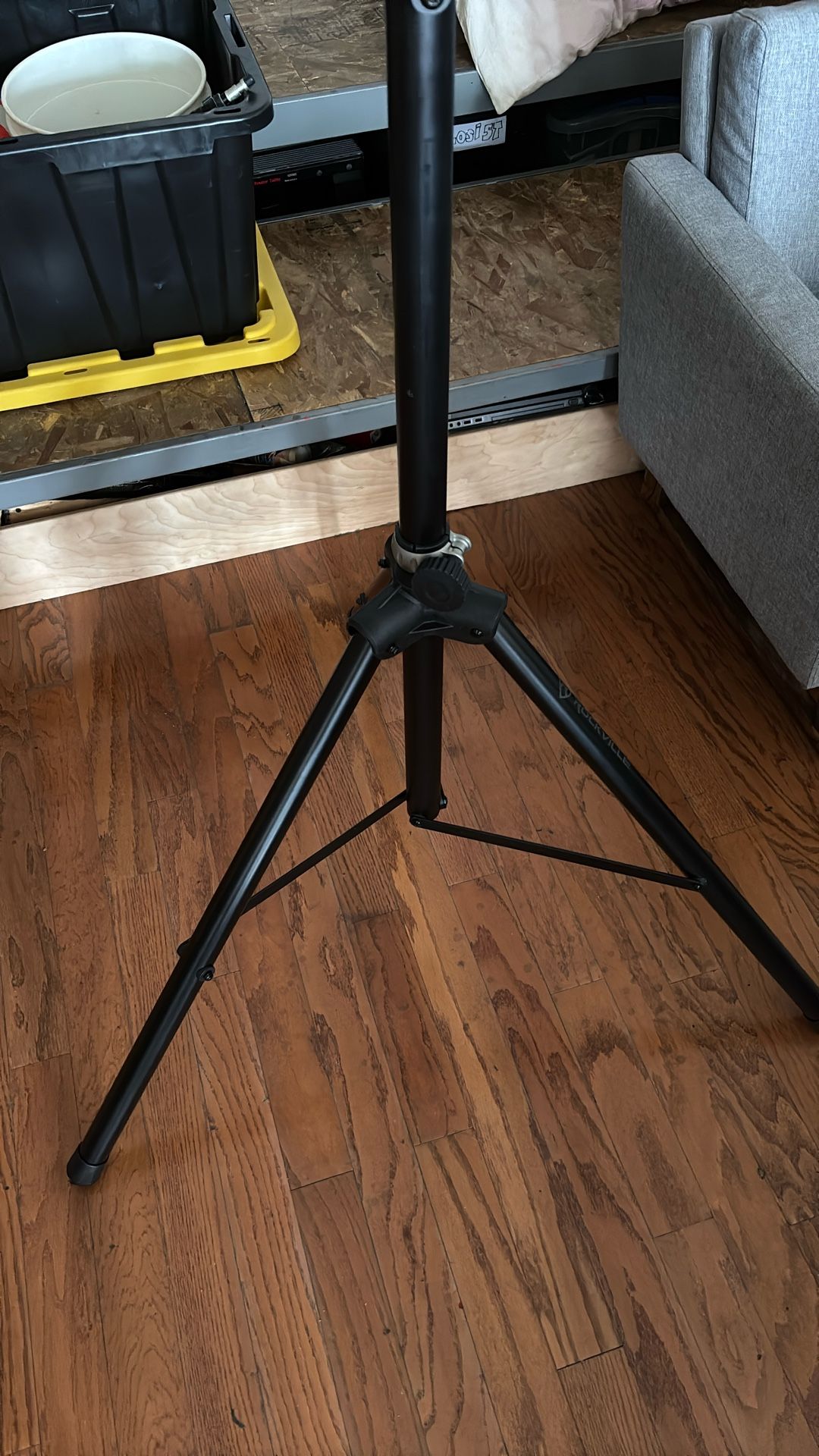 Set of two Speaker Stands