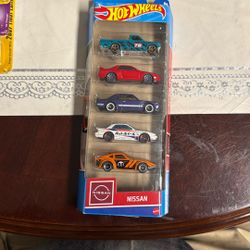 Hot Wheels 5PK Nissan 