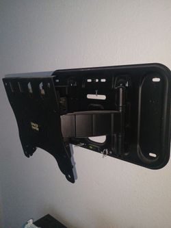 Space Saver Full Motion TV Wall Mount