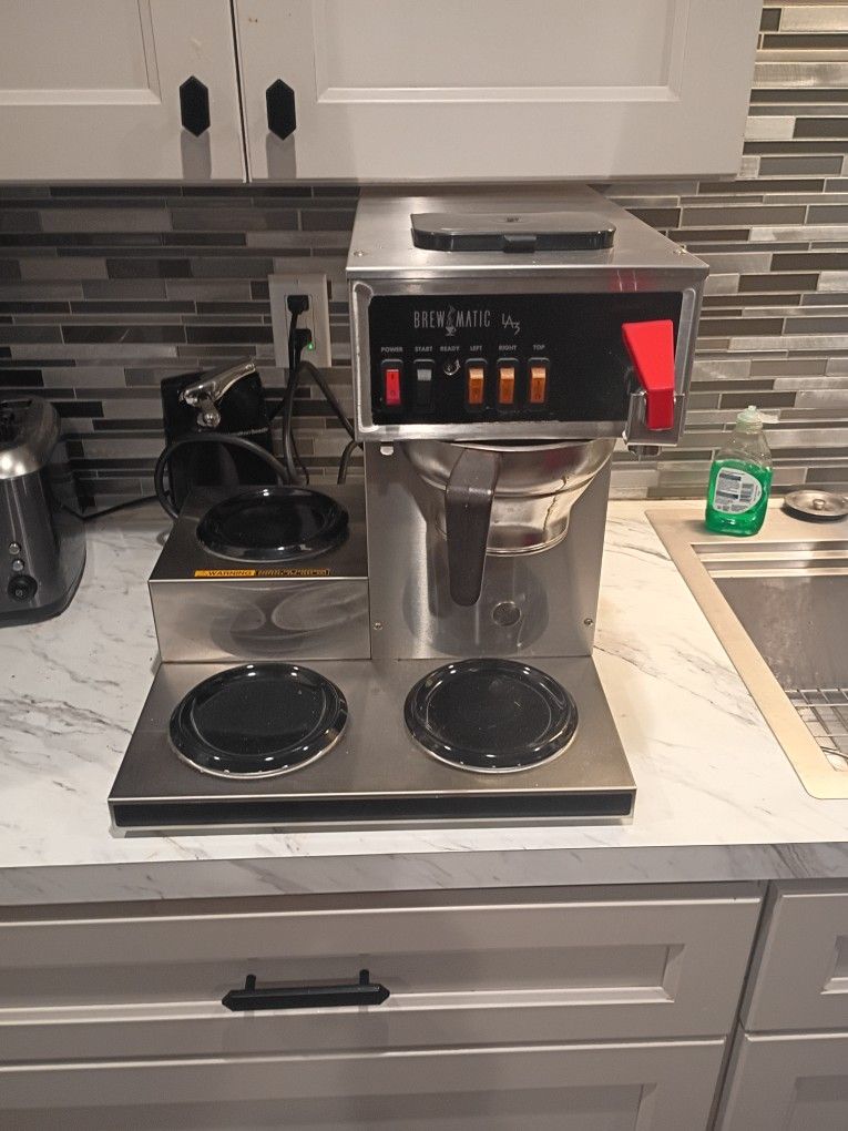 Brew Matic Three Pot Commercial Coffey Maker