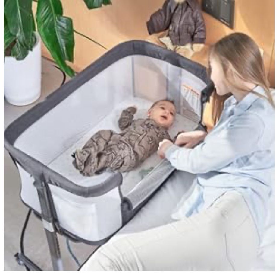 Bedside Baby Bassinet With Organic Sheets