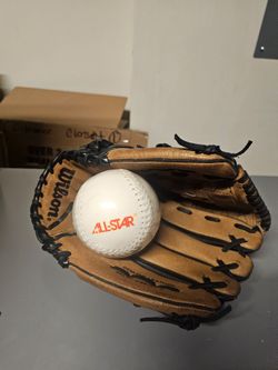 Wilson softball leather glove