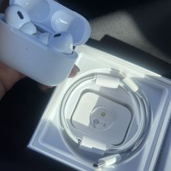 Apple AirPods Pro 2