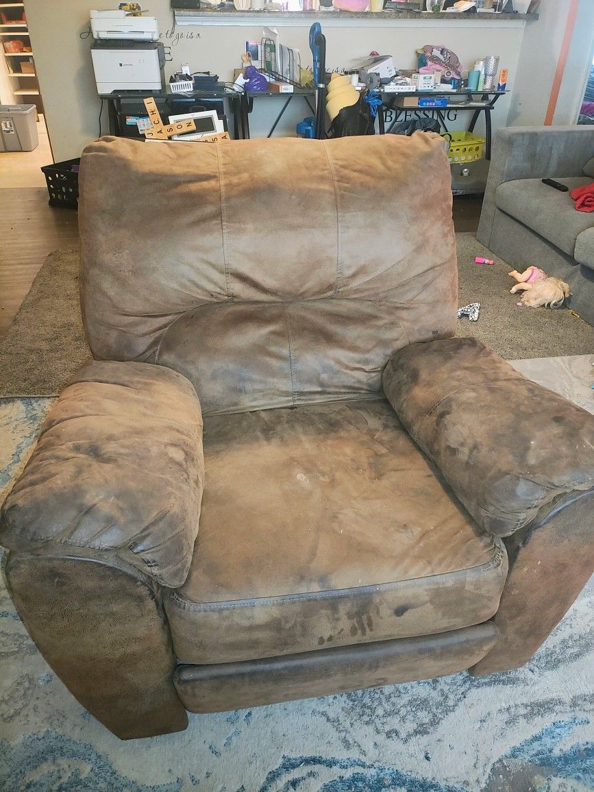 Recliner/Rocker