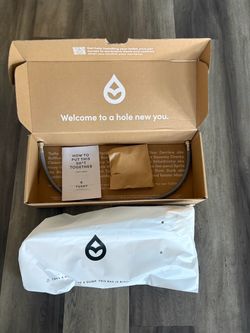 TUSHY Fresh Bidet Attachment – Champagne – New, Never Installed