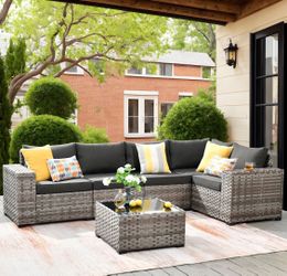 Patio furniture set outdoor new in the box