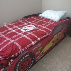 Twin Bed  Lightening McQueen Car Model For Kids