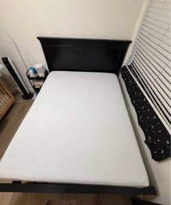 Queen size bed frame