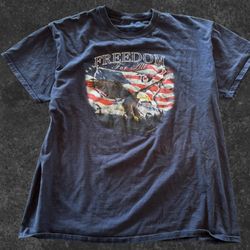 VINTAGE AMERICA GRAPHIC TEE 🇺🇸🦅 XL
