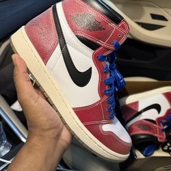 Jordan 1 trophy room, friends and family