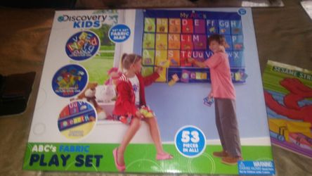 Discovery Kids ABC's Fabric Play Set