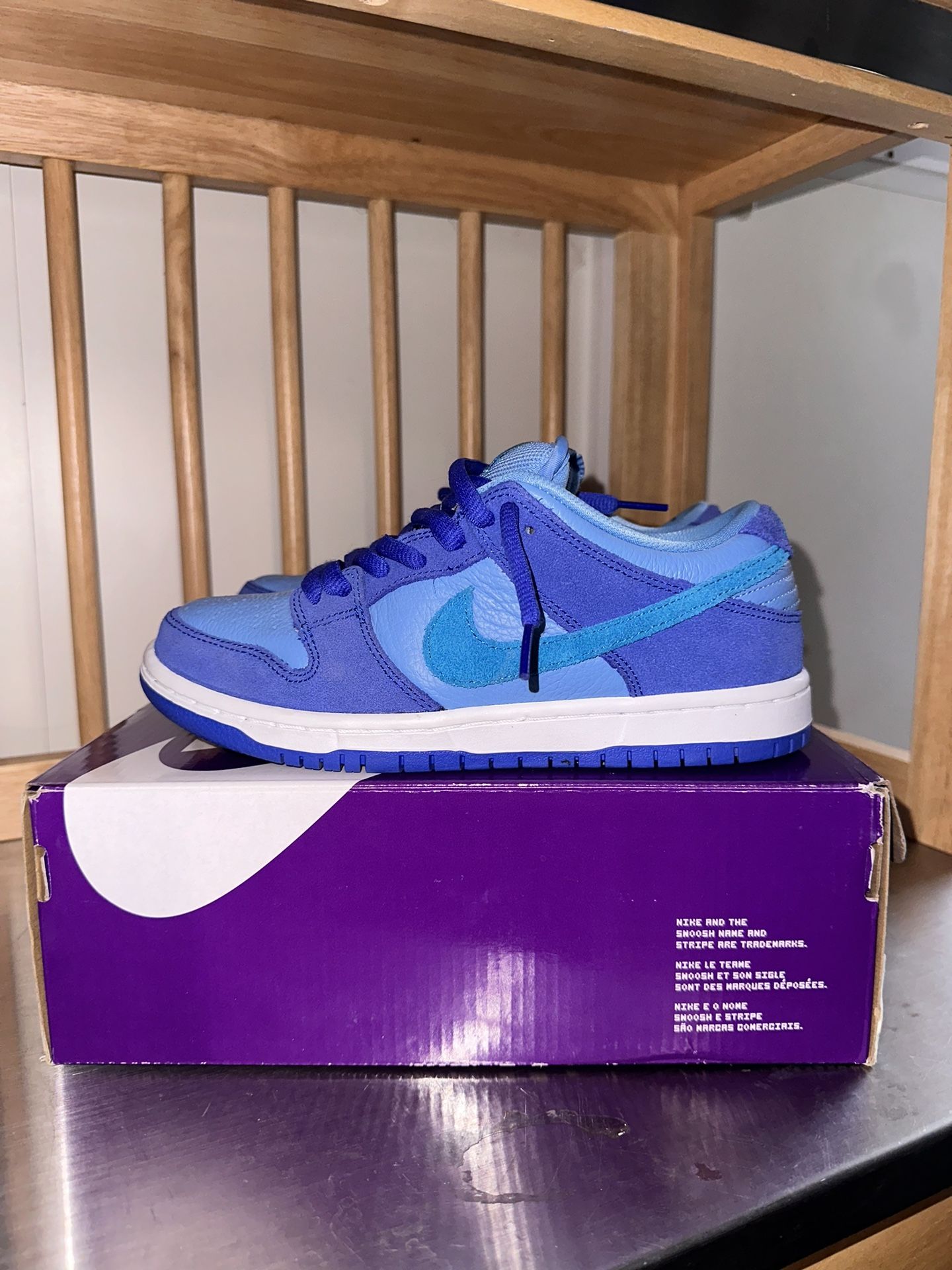 SB Dunk Low ‘ Blue Raspberry’