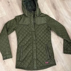Under Armor Women’s Coat Size Small