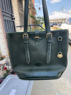 Dooney & bourke.