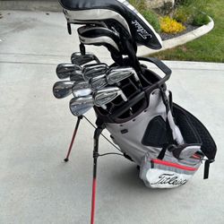 Titleist-Complete-Golf-Set