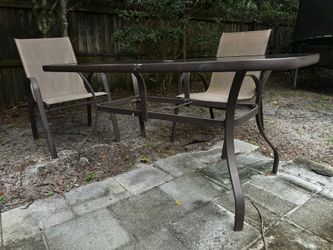 Outside Table With Chairs