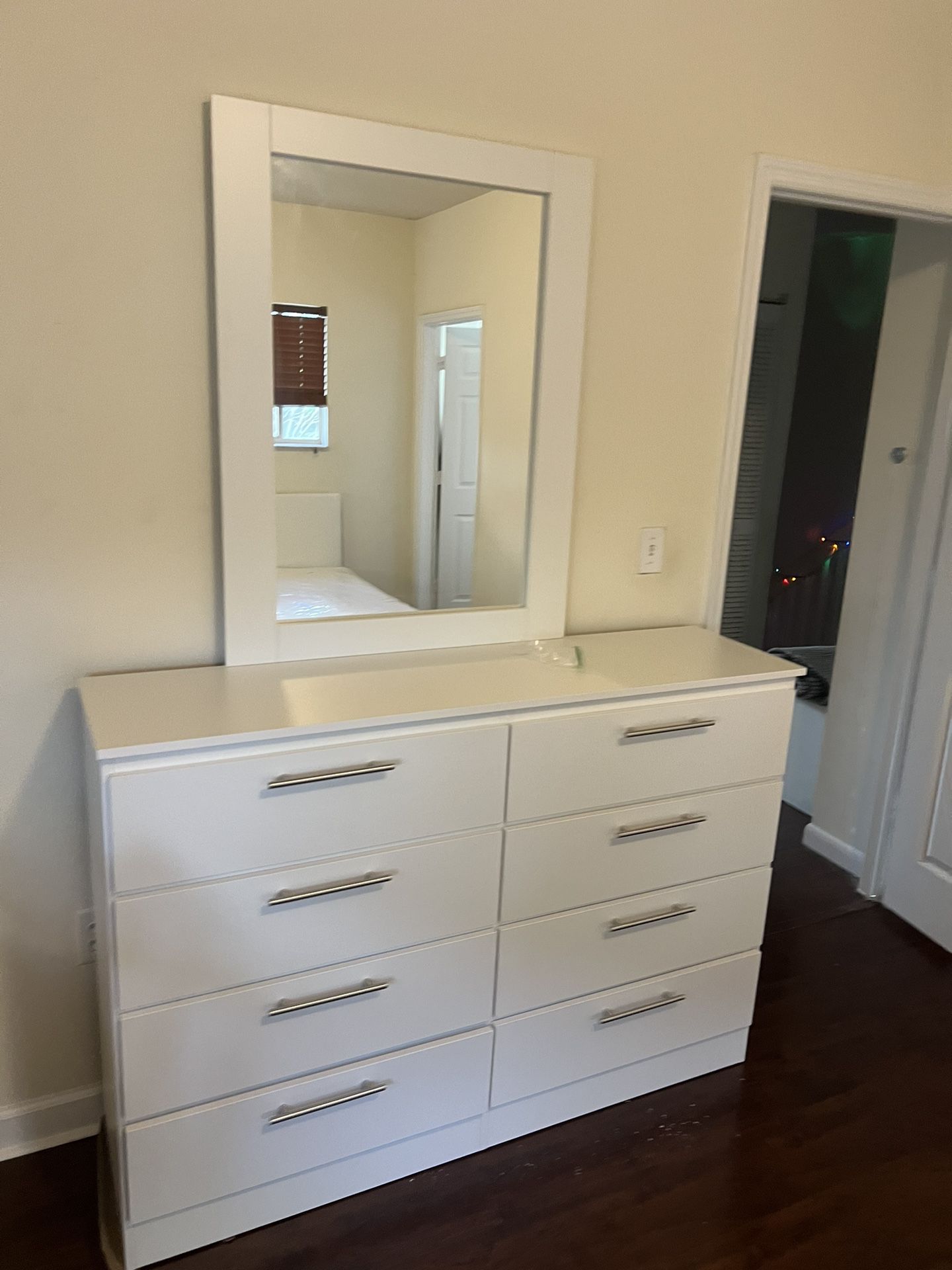Dresser  And Mirror All New Furniture And Free Delivery 