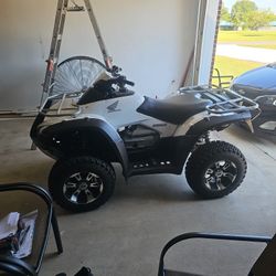 Honda  Rincon