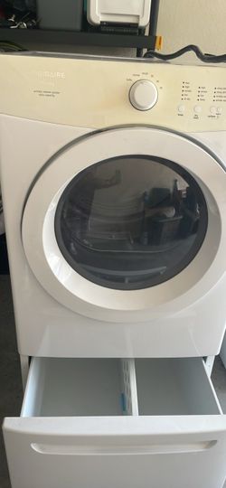 Frigidaire Affinity Front-Load Dryer White