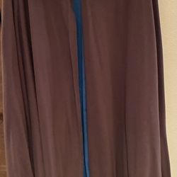 Brown Cape w/Removable Fur Collar, Blue Lining & Blue Hood,Size XL 50” Tall.