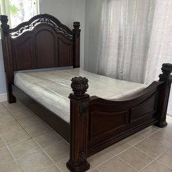 Queen Bed