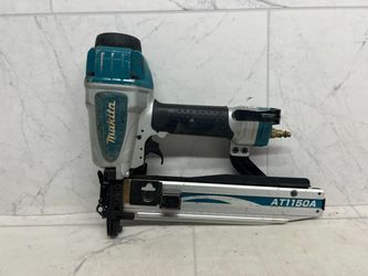 Makita AT1150A 7/16" Pneumatic Medium Crown Stapler (A1G006935)