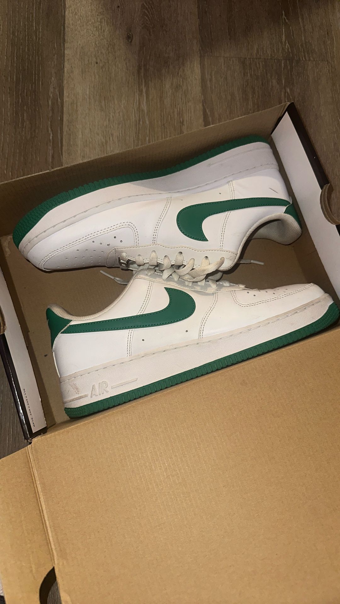 Air Force One 10 Men’s Green White