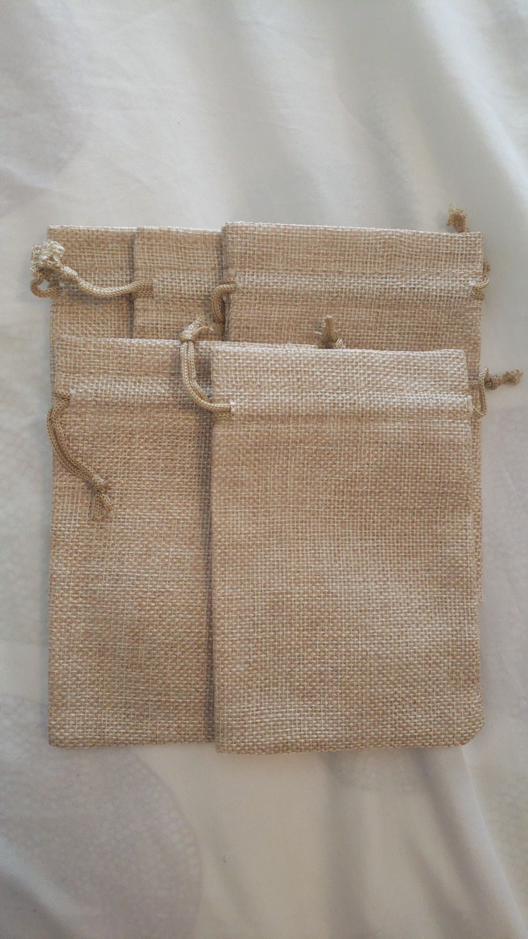 5 Burlap jute sacks / gifts bags