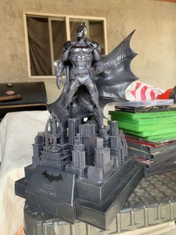 Batman Arkham Knight Light Statue
