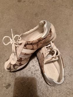 Coach Katelyn Sneakers Size 6.5