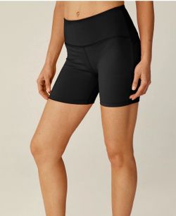 Beyond Yoga XS Biker Shorts