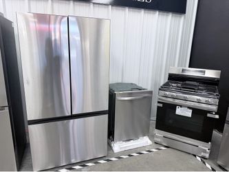 Samsung Kitchen Bundle - 3 Piece Set