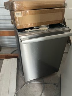 Stainless Steel Built-In Dishwasher