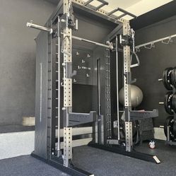 🔥 Vesta Pioneer 3in1 | Functional trainer | Squat Rack | Smith Machine | 200lbs weight stack | Gym Equipment | Commercial Grade | FREE DELIVERY 🚛