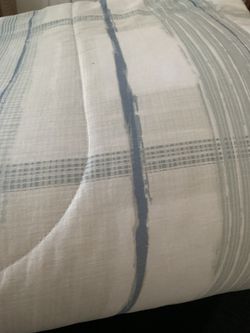 Queen Comforter