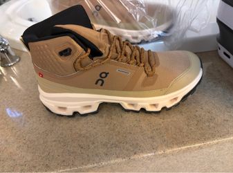 Boots Cloudrock Mid Waterproof hiking