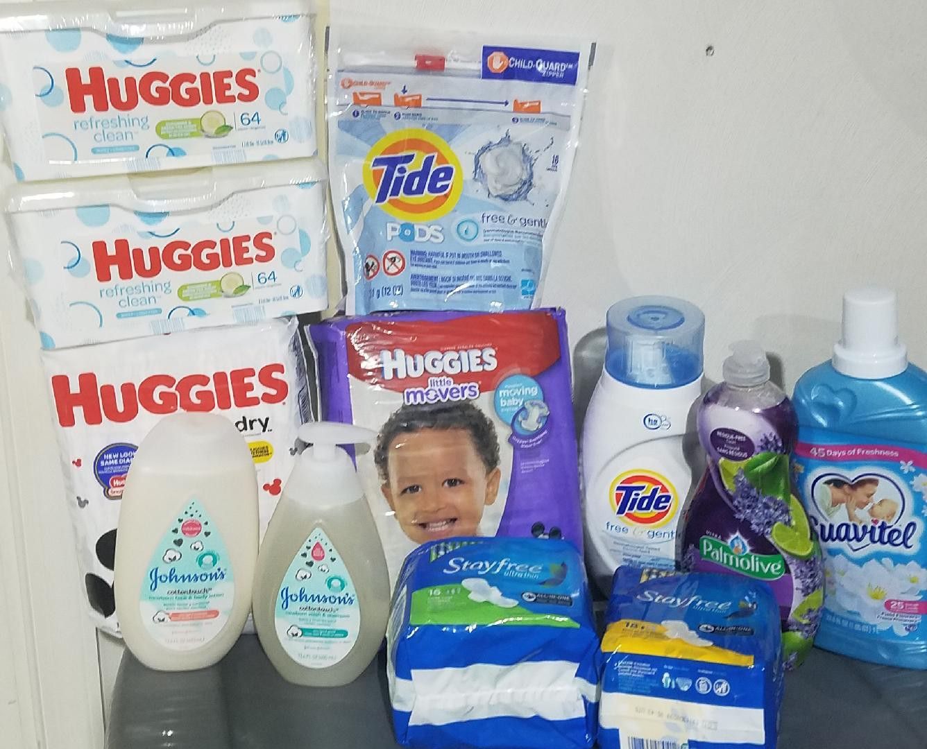 Huggies Baby & Me Personal care Bundle