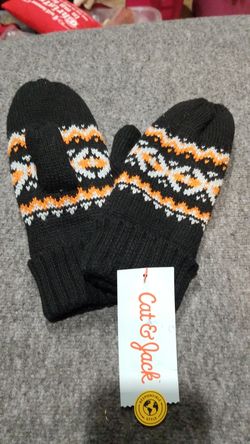 Boys 8/16 mittens nwt