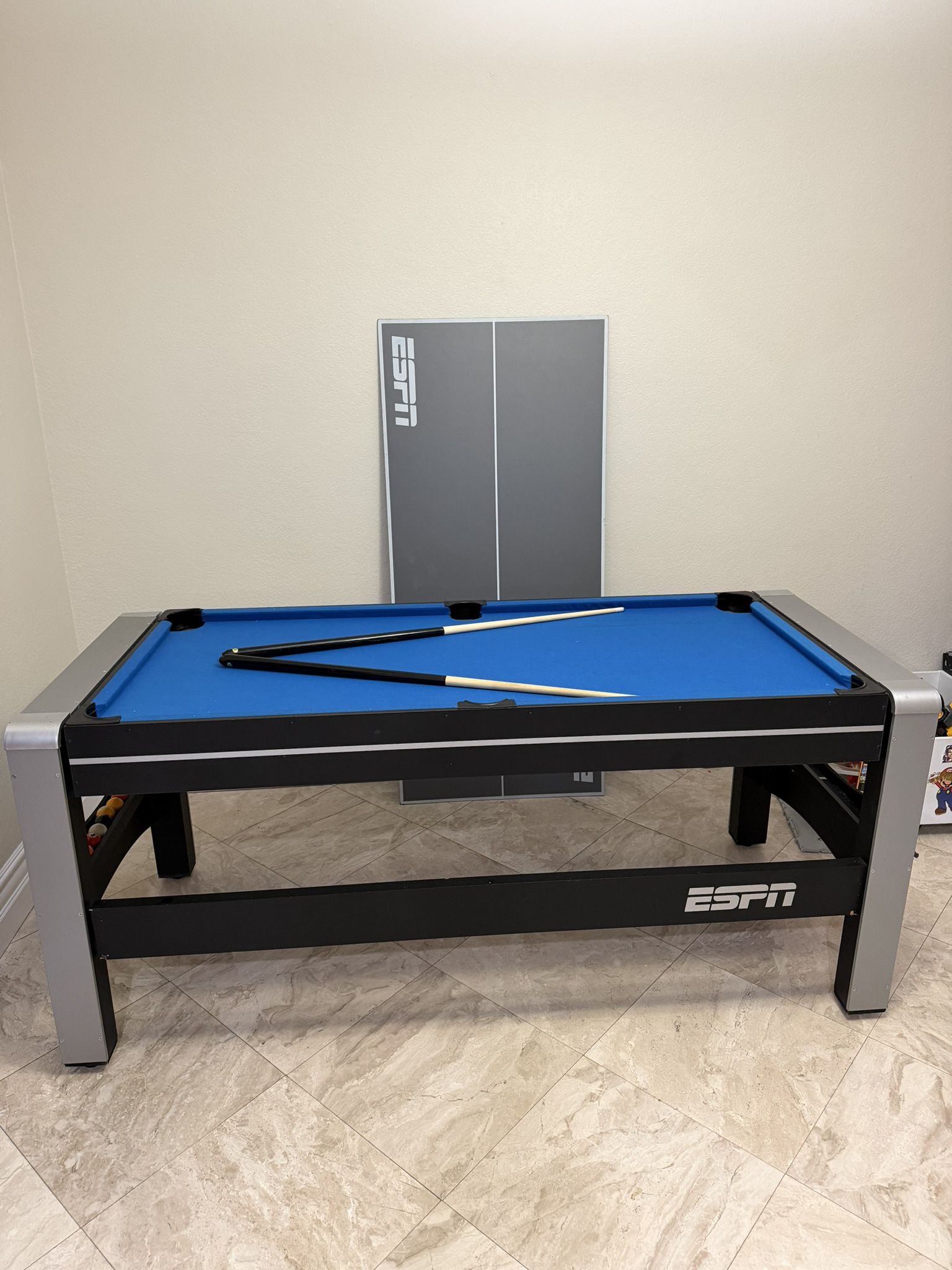 ESPN Multi game Table 72 Inches for Sale in Rancho Cucamonga, CA - OfferUp