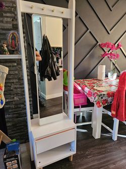 Entry Way/ Coat Rack Organizer