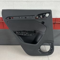 2016 2017 2018 AUDI Q3 REAR LEFT DRIVER SIDE INTERIOR DOOR PANEL OEM 8U0867305